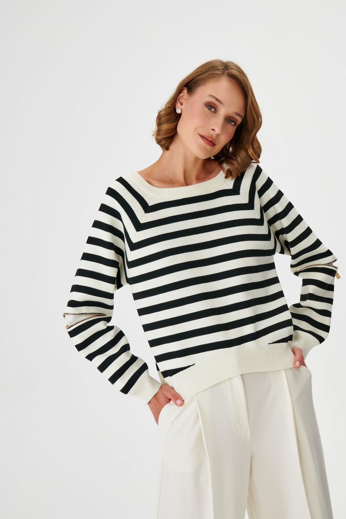 Black White Striped Knitwear Sweater with Zipper Detail
