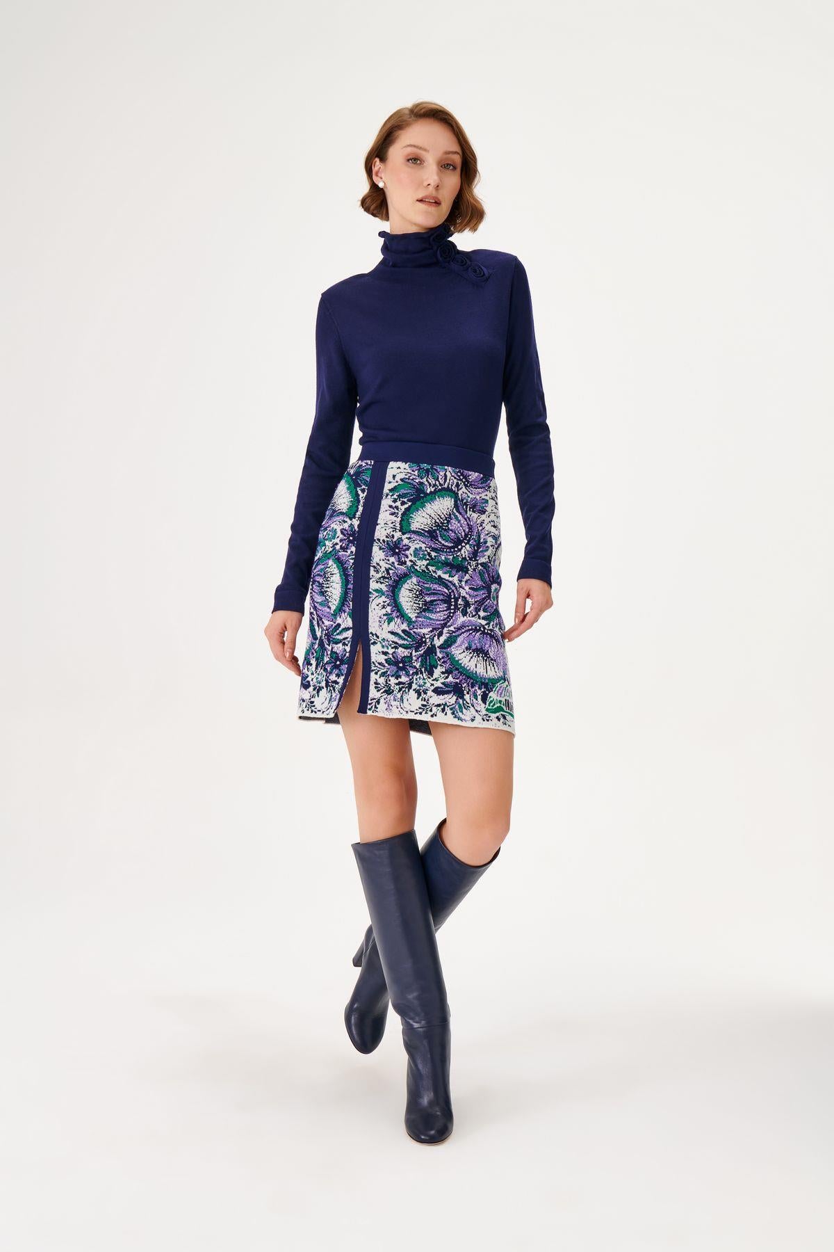 Flower Patterned Purple Mini Knit Skirt