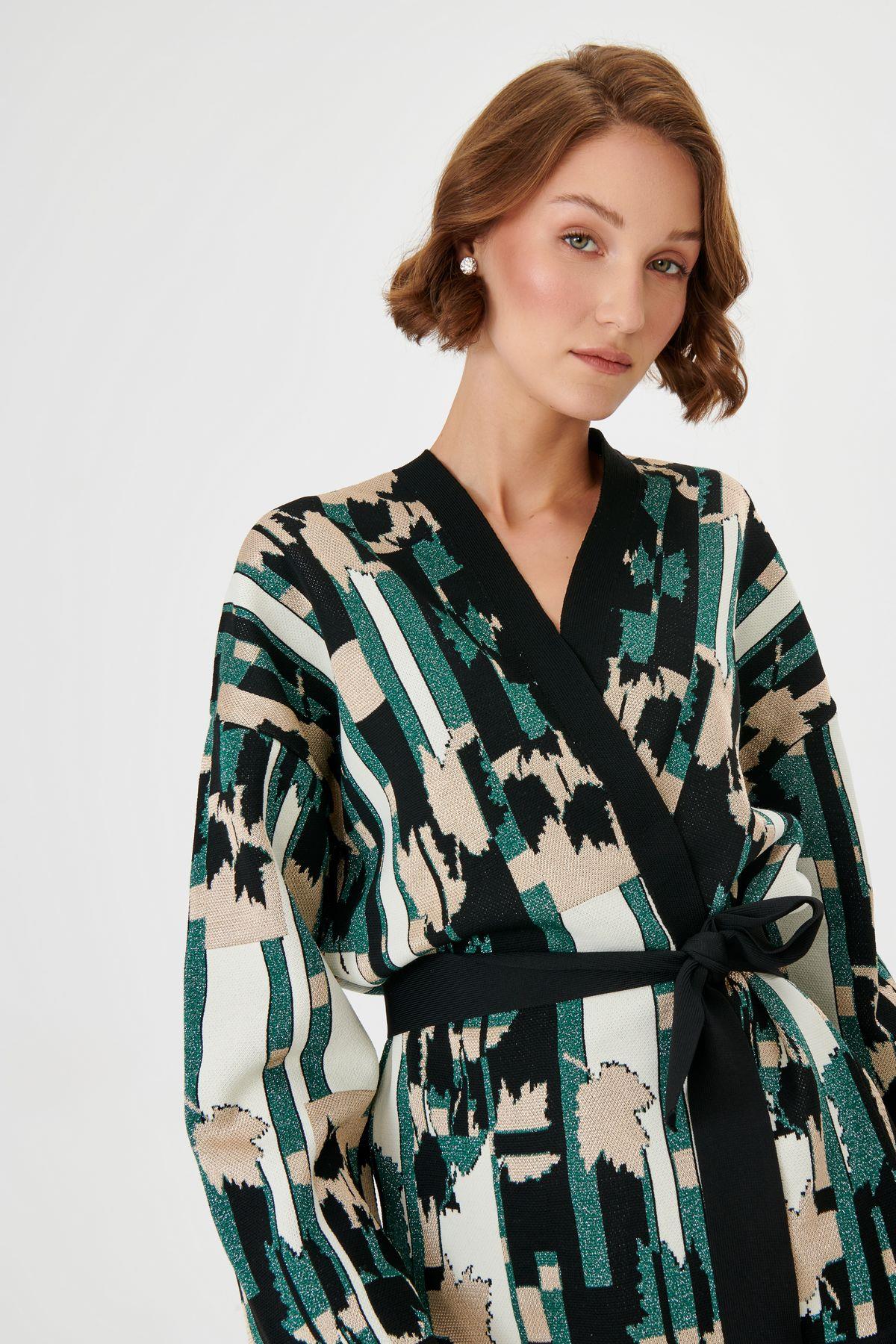 Green Knitwear Kimono Cardigan with Leaf Pattern