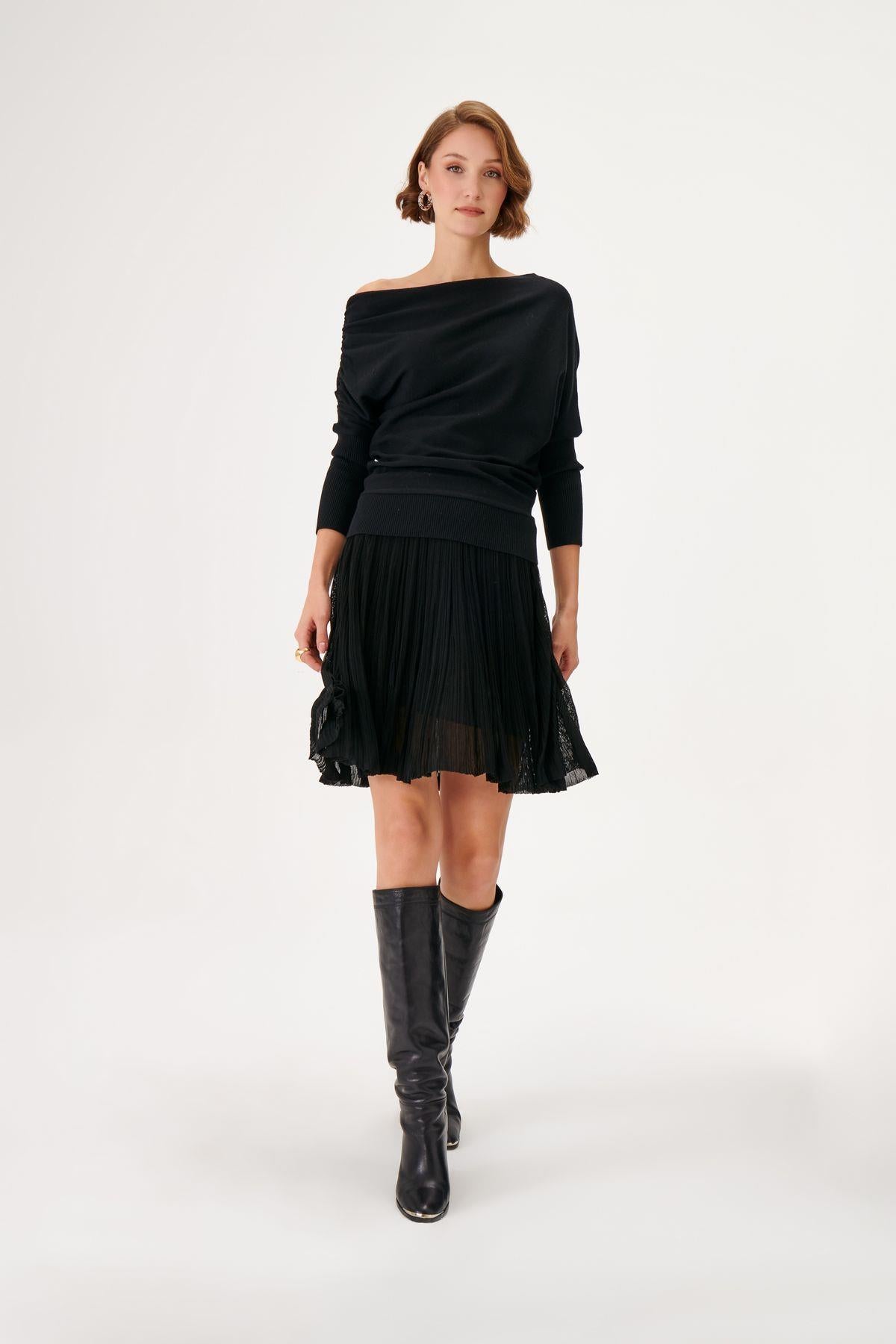 Italian Yarn Pleated Mini Knitwear Skirt