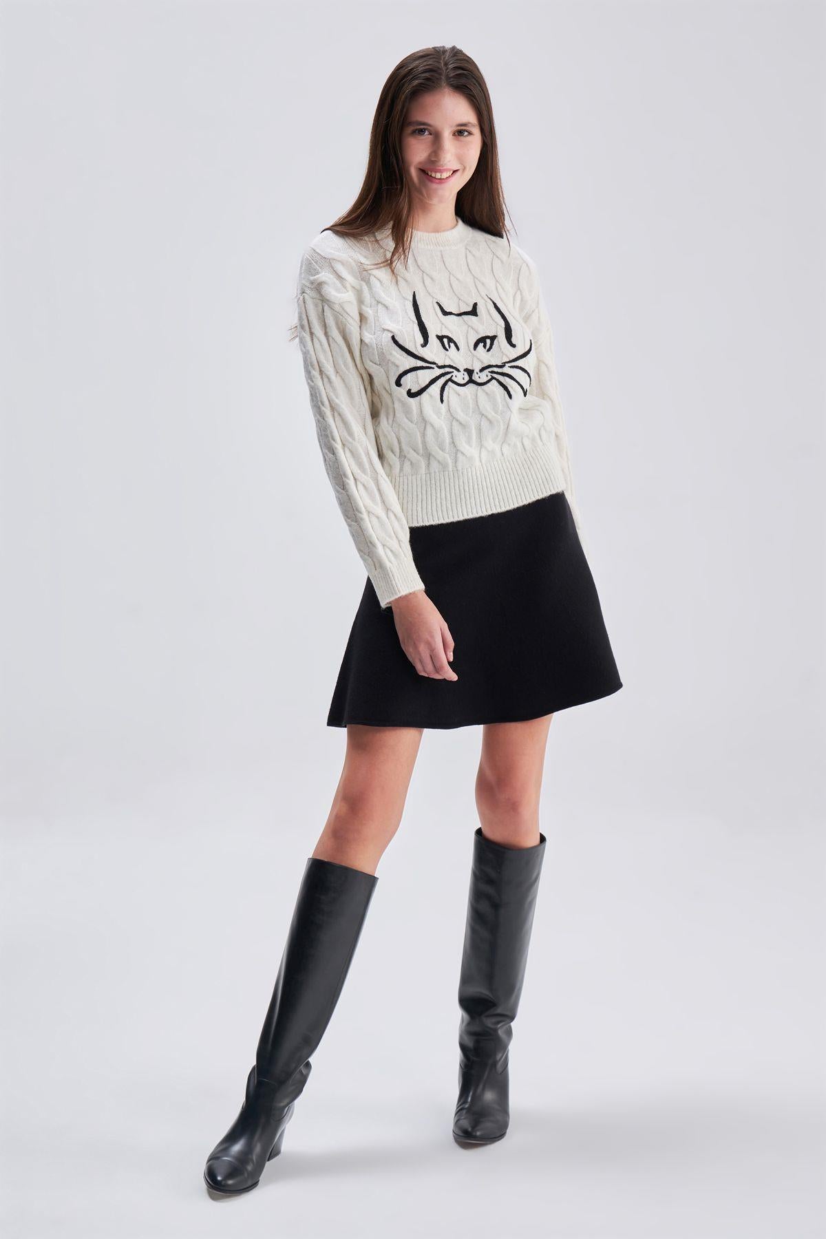Cable Knit Cat Patterned Knitwear Sweater