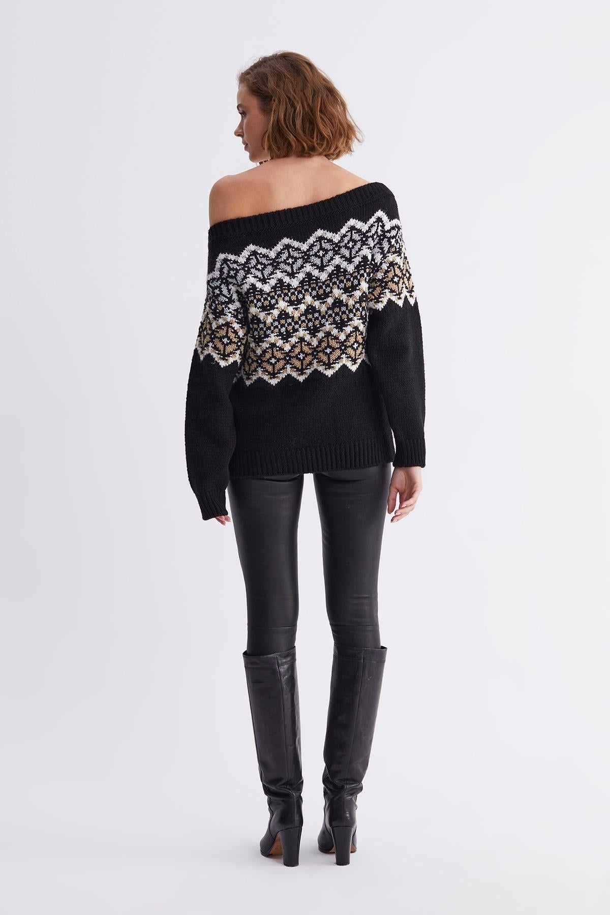 Low Shoulder Stone Embroidered Patterned Knitwear Sweater